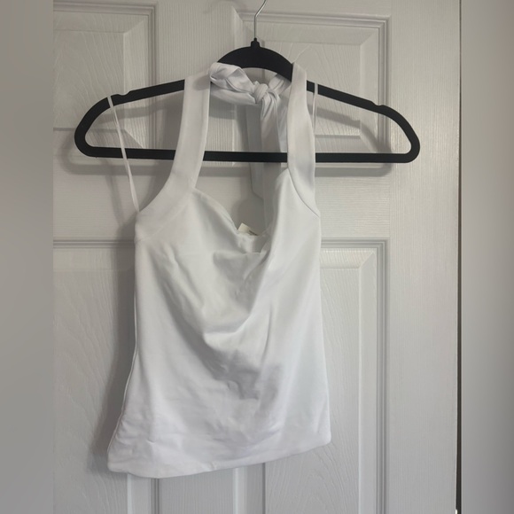 NWT- Aritzia White Contour Optimum Halter Top - Picture 4 of 7